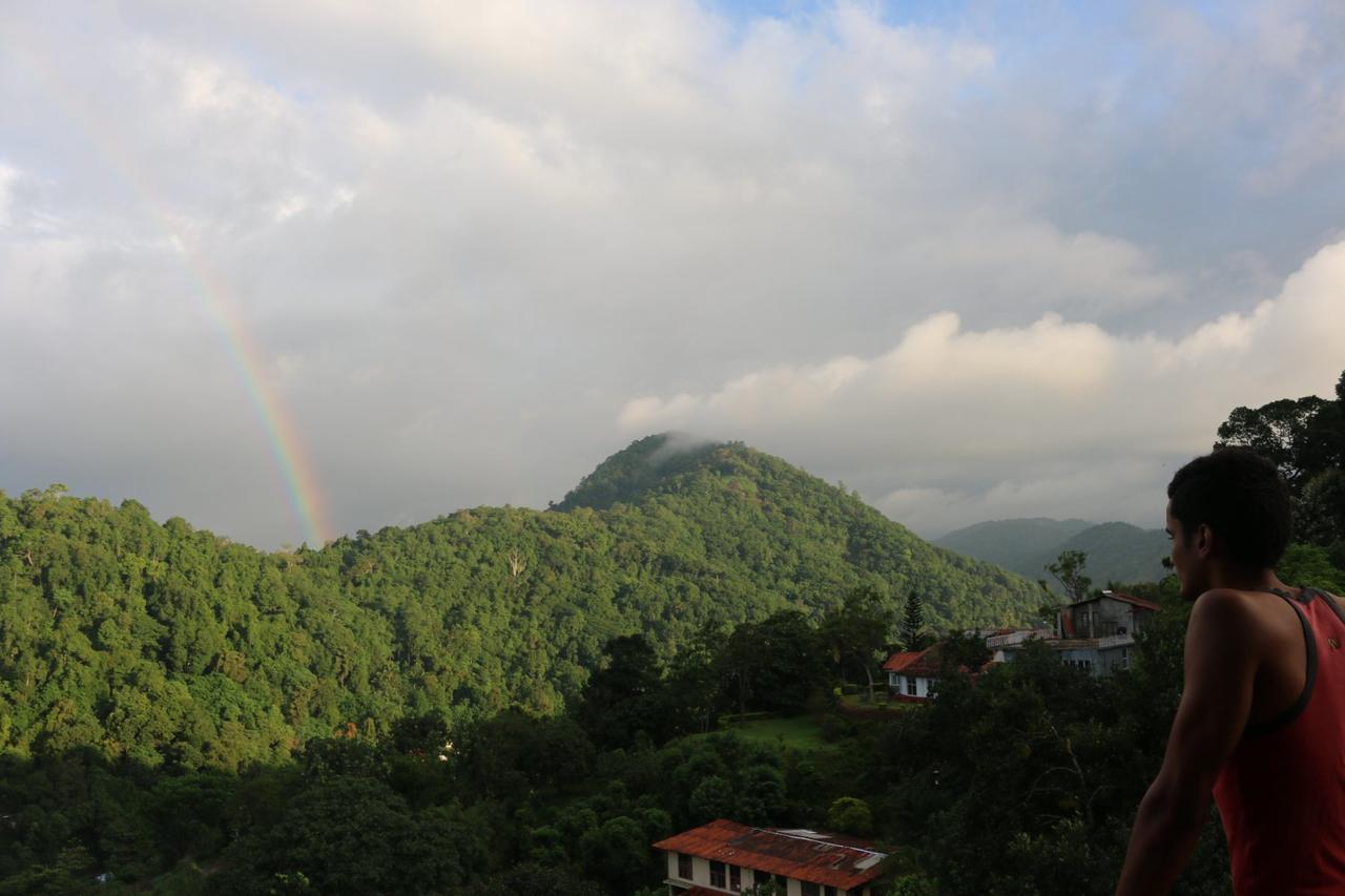 Sanatha Suwaya Villa Kandy Kültér fotó